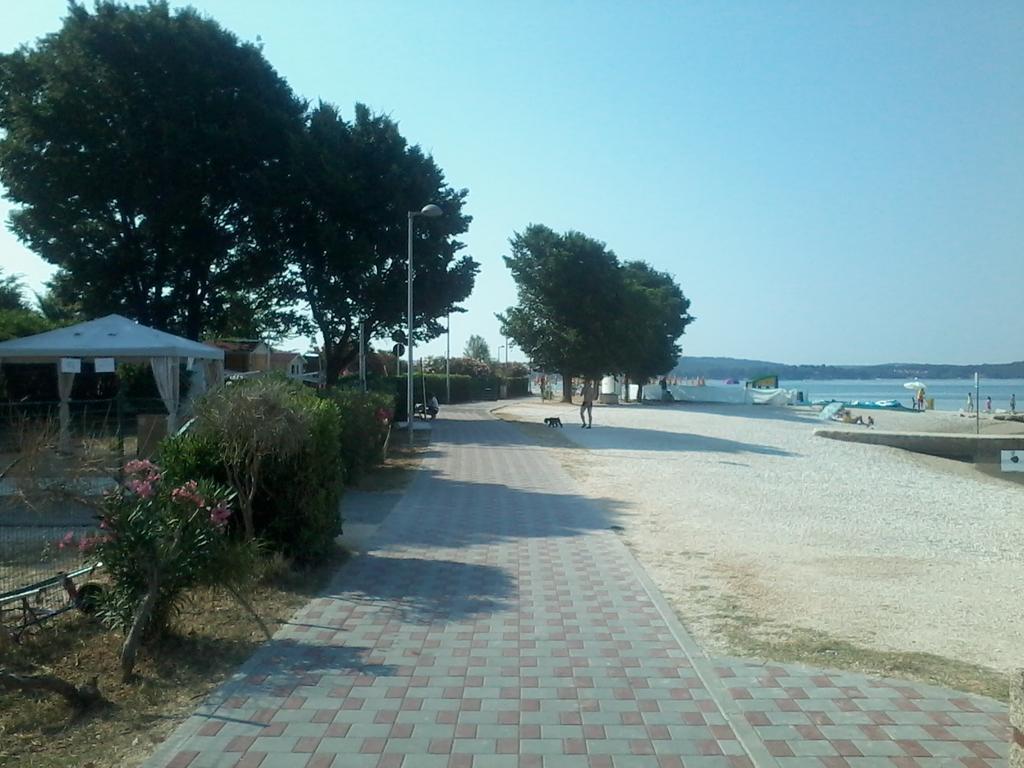 Guesthouse Adria 3* Pula