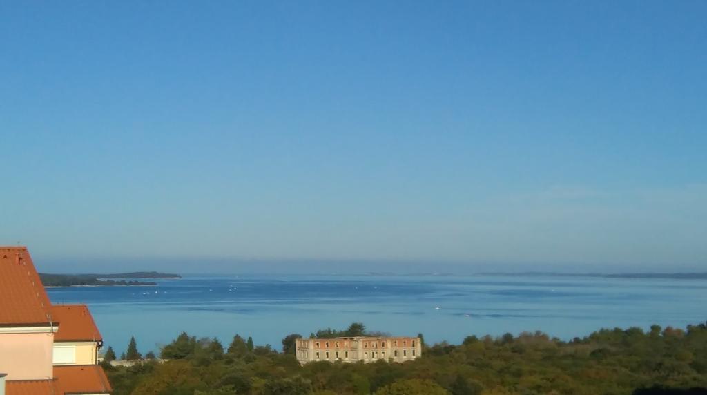 Guesthouse Adria Penzión pre hostí 3*